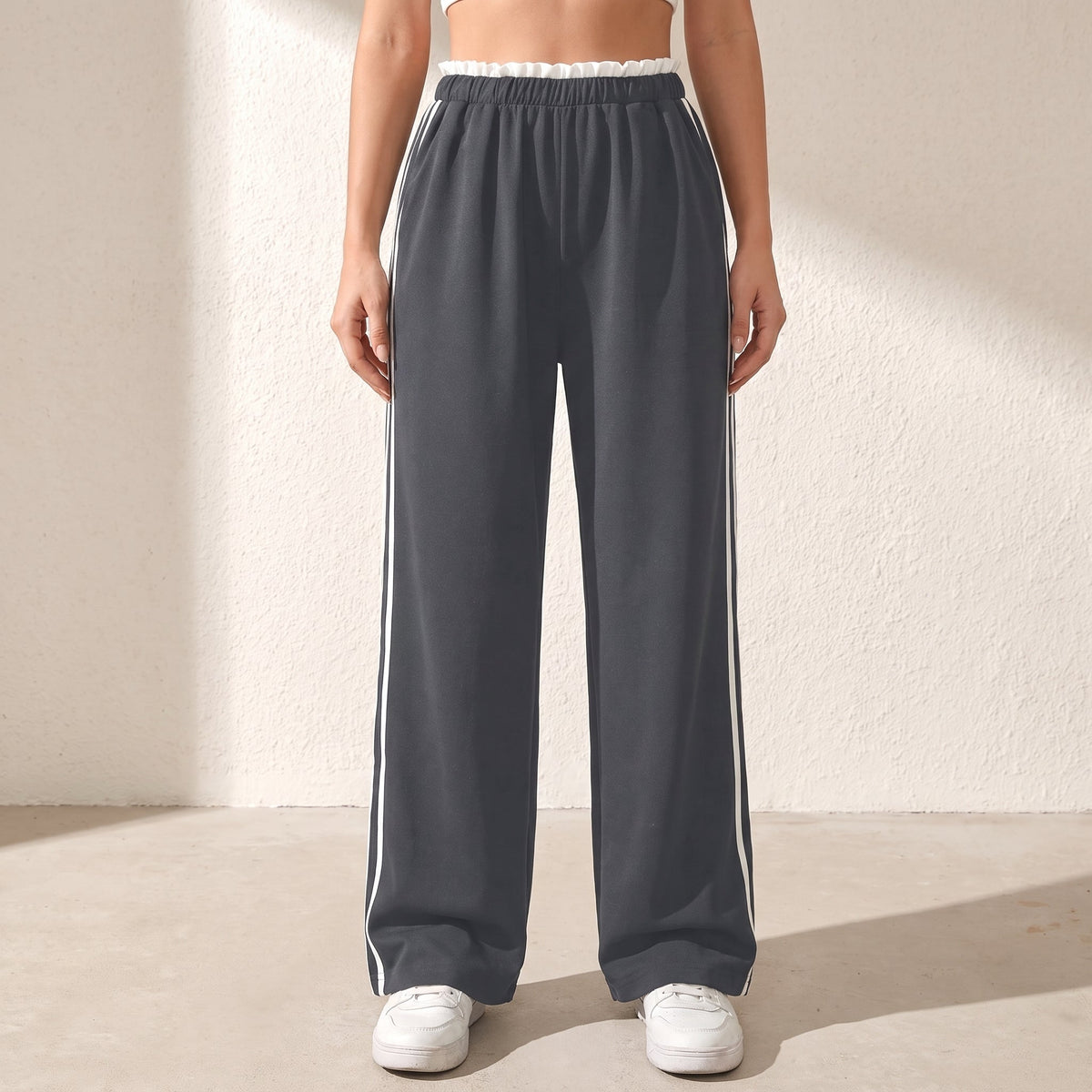 Beatrice - Women's High-Waisted Wide-Leg Joggers
