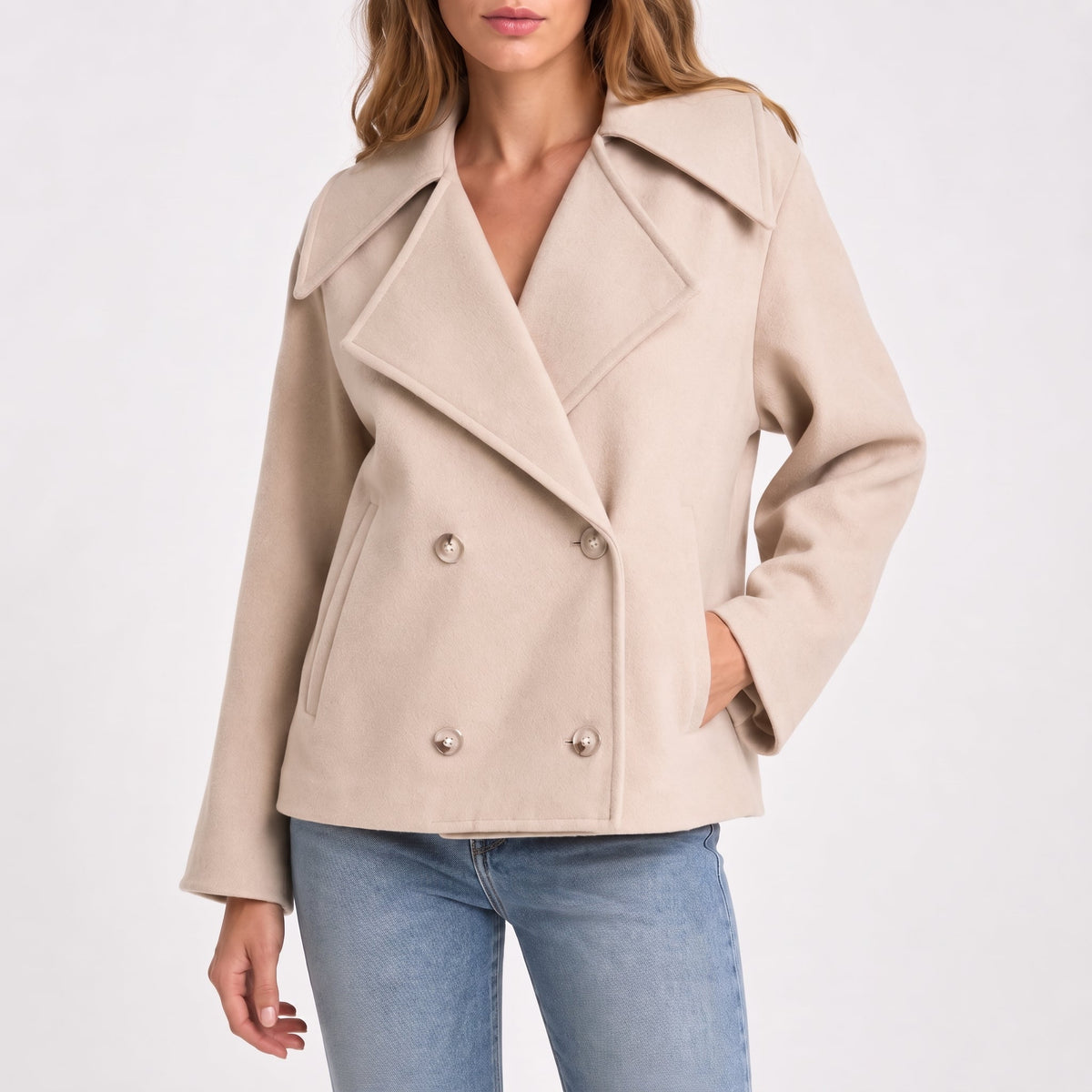 Charlotte - Women's Wide Lapel Cropped Double-Breasted Jacket
