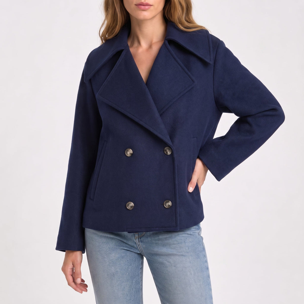 Charlotte - Women's Wide Lapel Cropped Double-Breasted Jacket