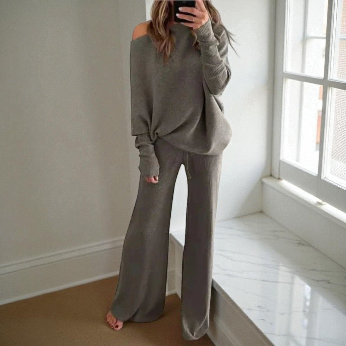 Harper - Two-Piece Lounge Set in Relaxed Fit