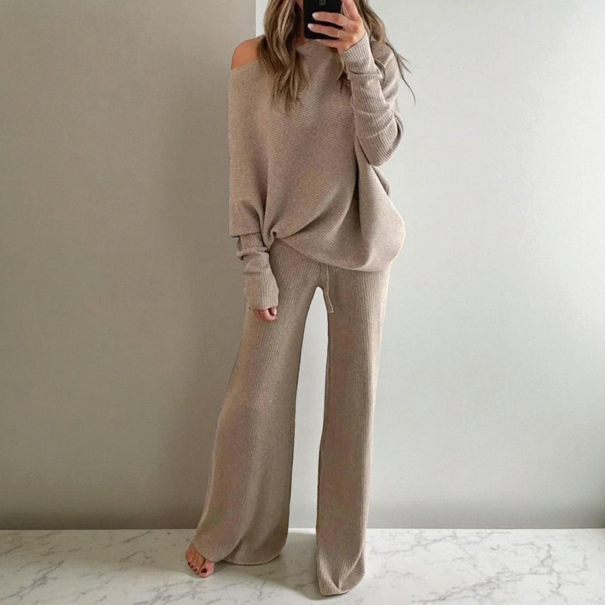 Harper - Two-Piece Lounge Set in Relaxed Fit