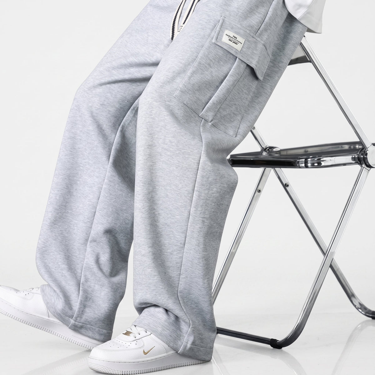 Charlie - Men's Wide-Leg Cargo Jogger Trousers with Drawstring Waist