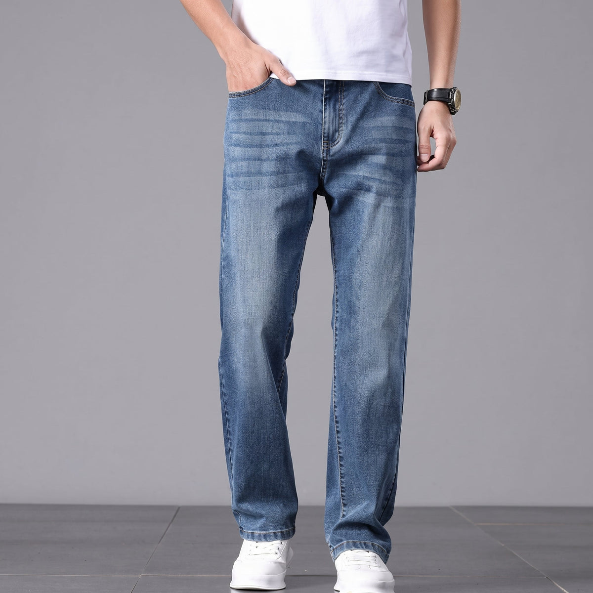 James - Men's Relaxed Fit Straight Leg Jeans with Washed Finish